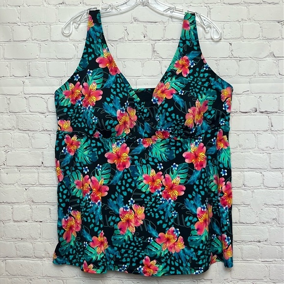 Swimsuits for All V Neck Flowy Tankini Top - Picture 1 of 11